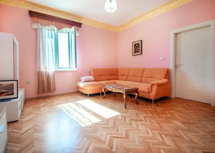Apartment Miramare