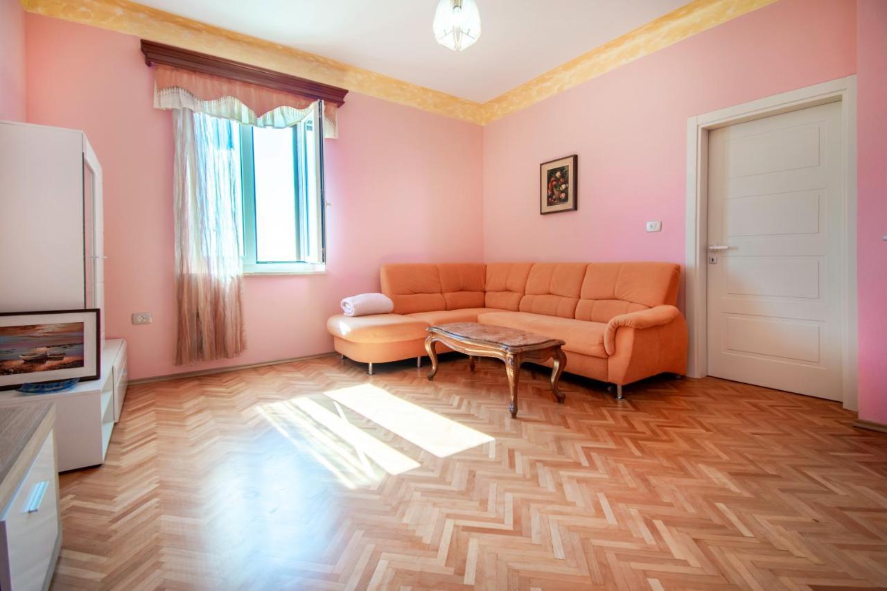 Apartment Miramare