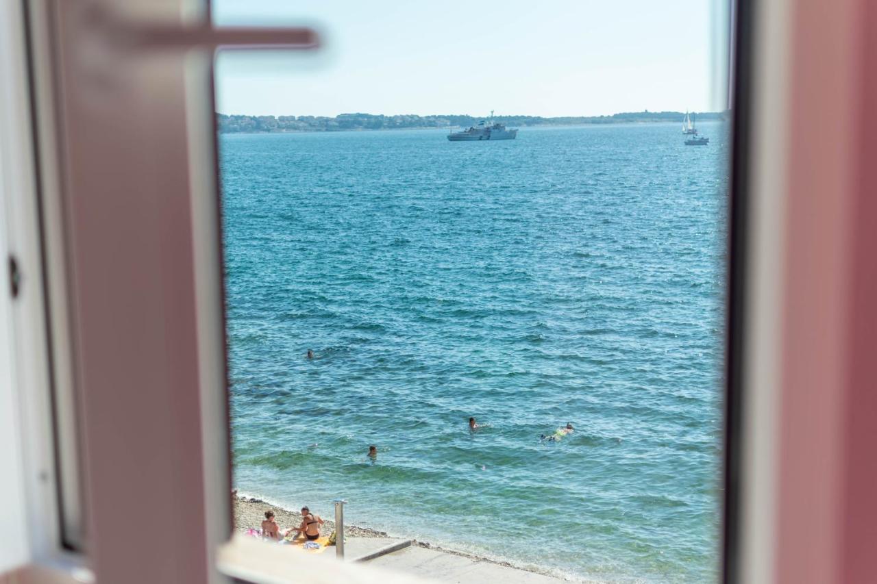 Apartment Miramare *