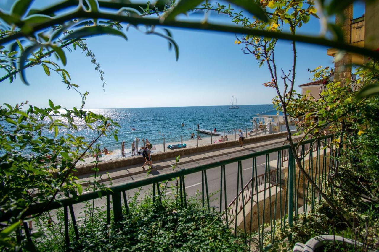 Miramare *